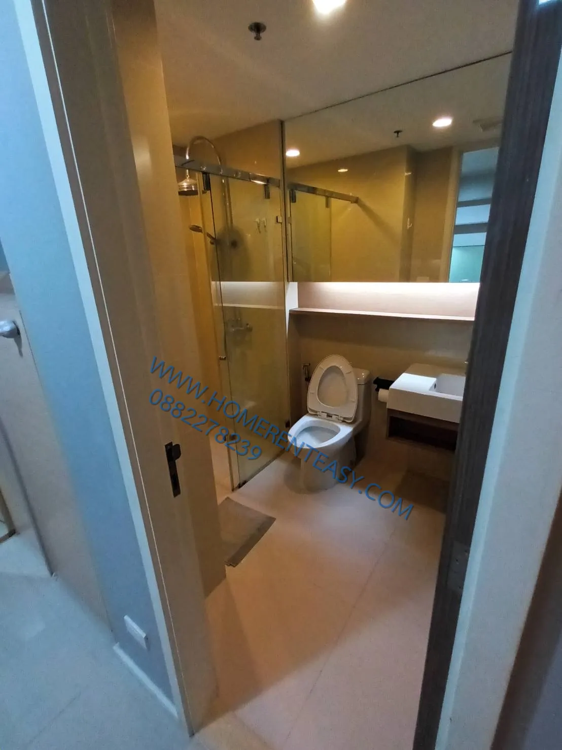 ให้เช่า 15 สุขุมวิท เรสซิเด็นท์(15 Sukhumvit Residences)